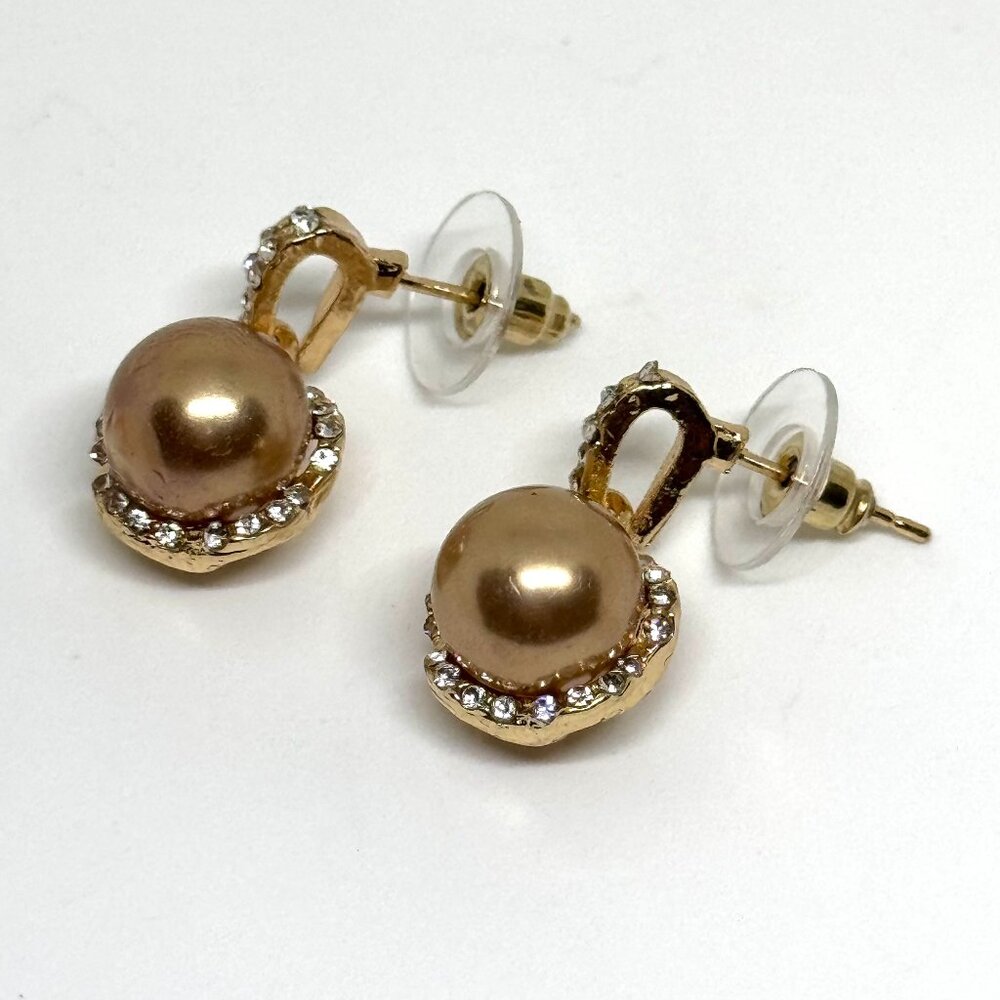 Peach pearl earrings with crystals, NWOT, classic styles